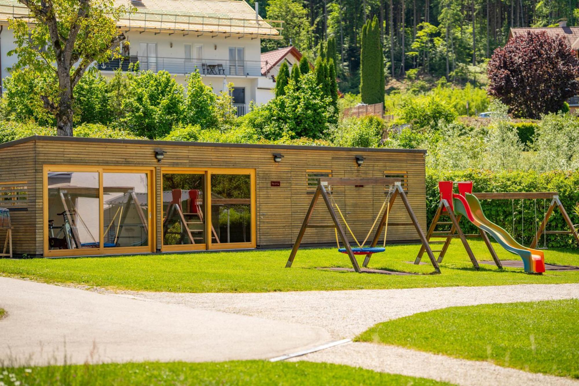 Strandhotel Schabus Velden am Wörthersee Exteriör bild